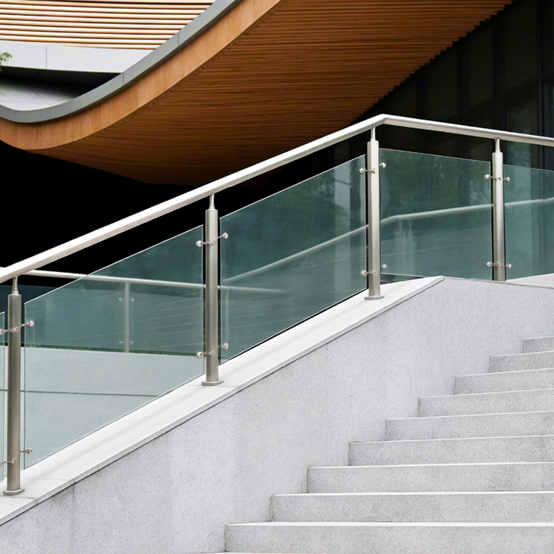 스테인레스 스틸 난간 피팅: 응용 분야 및 사례 연구 | 프리미엄 난간 솔루션